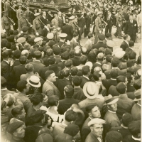 AUTOR DESCONOCIDO. El féretro con el cortejo fúnebre en la Avenida de Nicolás Salmerón de Valencia (actual marqués de Sotelo). 1933. ES.462508.ADPV/Fondo Fotográfico, nº 08903