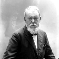 ANTONIO GARCÍA. Retrat de mig cos de Joaquim Sorolla Bastida. S.L. 1917.ES.462508.ADPV / Col·lecció Boldún, imatge nº 07.345
