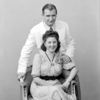 SALVADOR PASCUAL Boldún. Retrat de Fernando Pascual i la seva esposa Isabel Orellana. S.L. 1945. ES.462508.ADPV / Col·lecció Boldún, imatge nº 07815