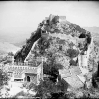 CARLOS SARTHOU CARRERES. Vista general del castillo. Xàtiva. 1922. ES.462508.ADPV/Colección Sarthou, imagen nº 00168